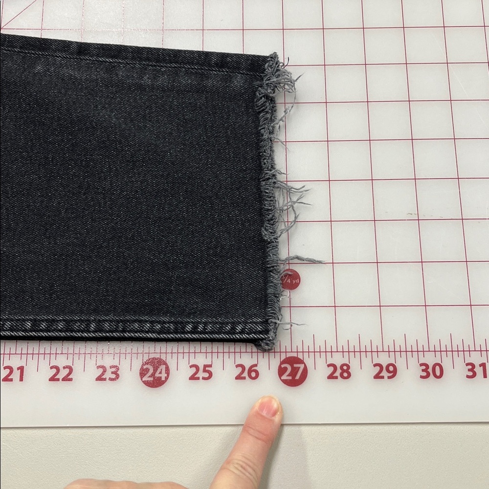 RE/DONE Button Fly Black Wash Raw-Edge Hem Cotton Weekend Casual Denim Jean 28 - Picture 14 of 16